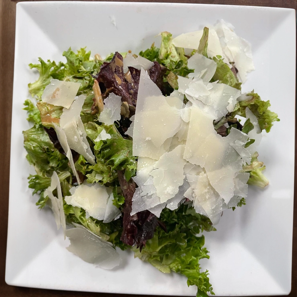 An image of Laveen Salad from Mimi Forno Italiano
